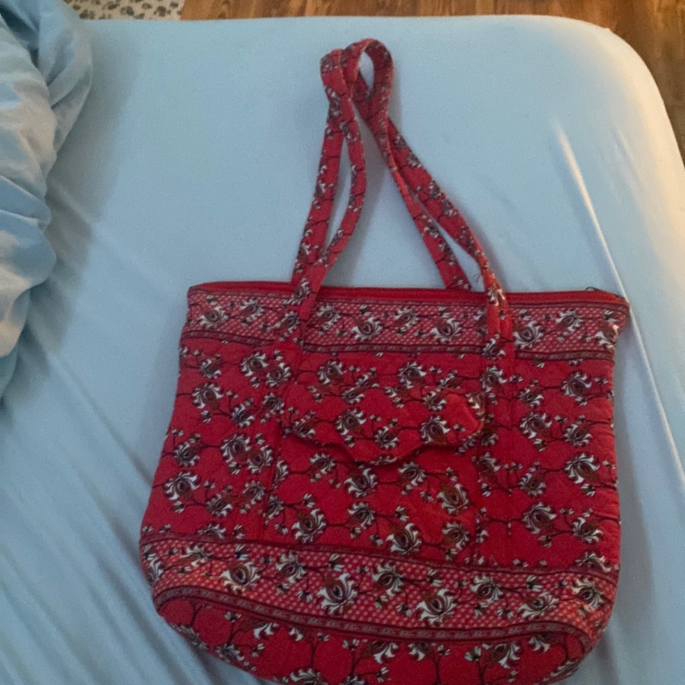 a tote bag, red, vera bradley